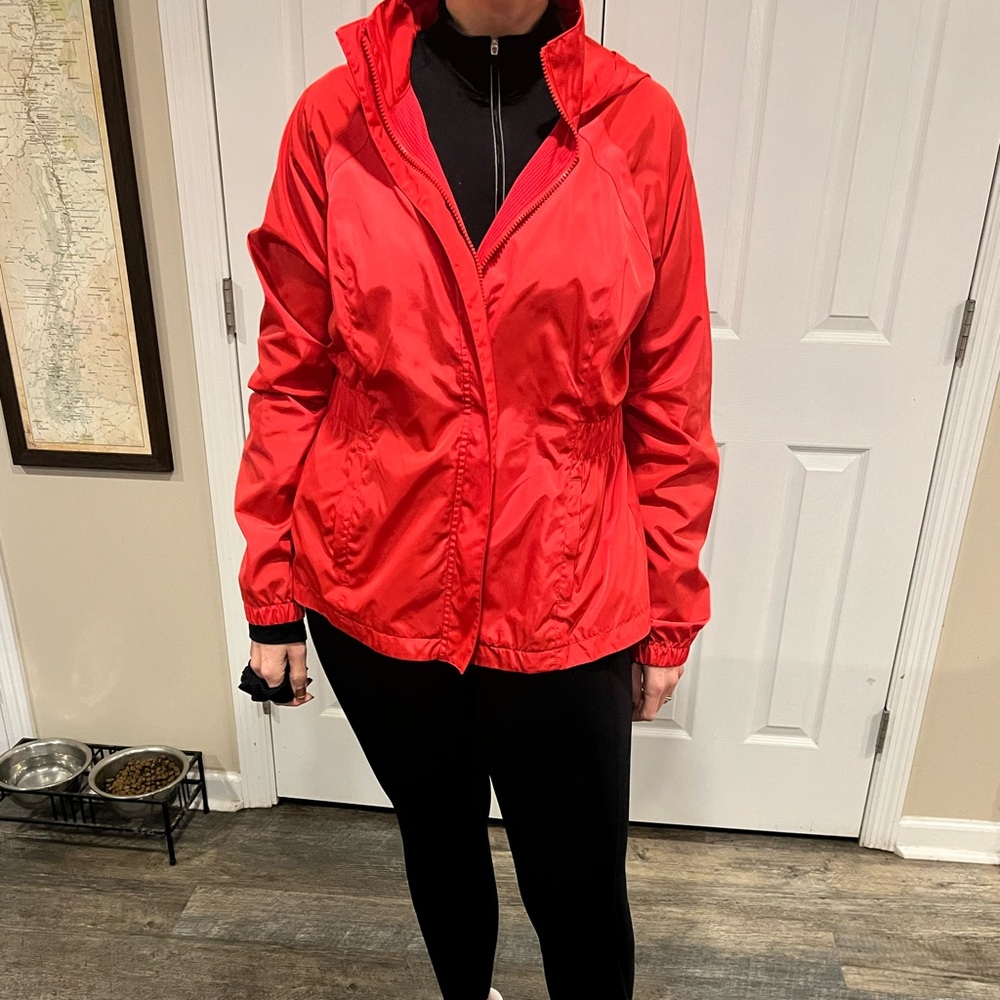 FILA hooded wind breaker - super cute and comfy. Lined